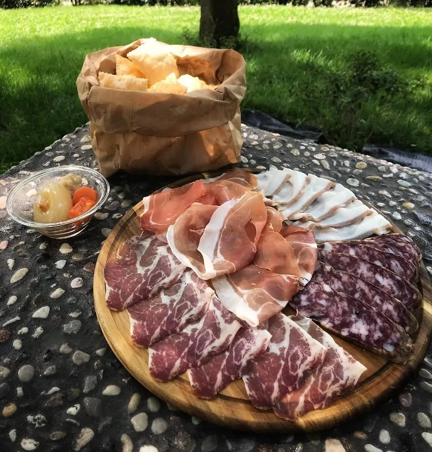 Agriturismo Il Colore Del Grano San Vittore  Italy
