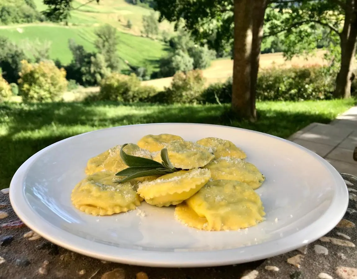 Agriturismo Il Colore Del Grano San Vittore  Farm stay San Vittore (Emilia-Romagna)